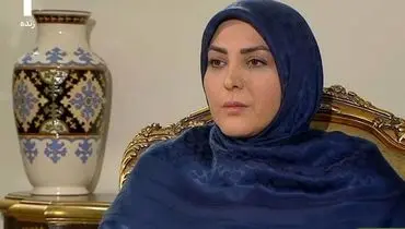 المیرا شریفی مقدم وسط جمع طوطی‌های سخنگو+ تصاویر