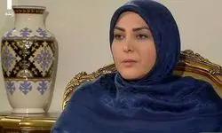 المیرا شریفی مقدم وسط جمع طوطی‌های سخنگو+ تصاویر