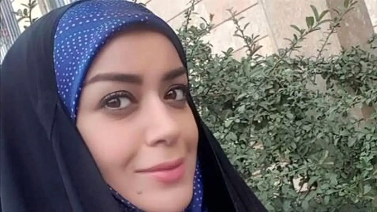 عکس عاشقانه الهام چرخنده با شوهر روحانیاش