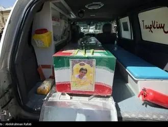  مراسم تشییع پیکر سرباز وظیفه شهید عباس حیدری در همدان 