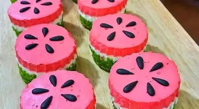 چیزکیک یلدایی؛ ترکیب طعم و رنگ برای طولانی‌ترین شب سال+ ویدیو