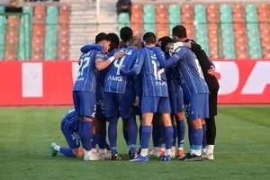 برنامه اختصاصی کادر فنی استقلال به بازیکنان 