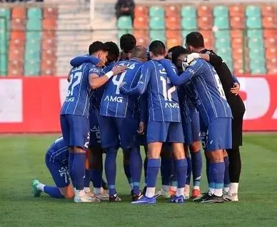 اعلام ترکیب استقلال برای دیدار با الحسین 