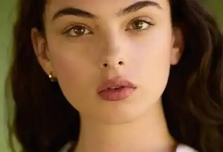 شات های جدید دختر مونیکا بلوچی برای فصل پاییز + تصاویر