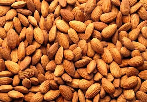 ارتباط مصرف بادام با بهبود سلامت قلب