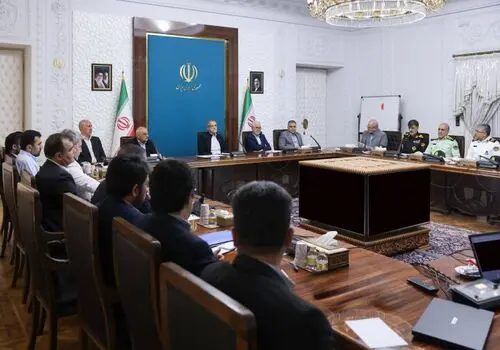 دستور پزشکیان برای بهره‌گیری از ظرفیت‌های کشور در بازسازی زیرساخت‌ها