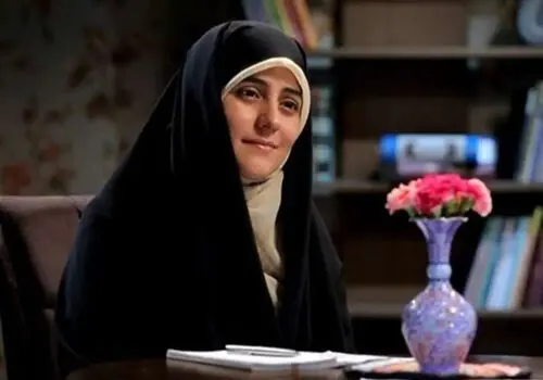زینب ابوطالبی در واکنشی جنجالی  از حضور خود در ایران خبر داد!