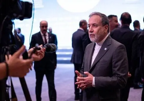 عراقچی: جنگ اسرائیل علیه ایران دیپلماسی را نابود کرد؛ آمریکا می‌تواند آن را احیا کند