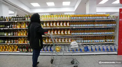 رئیس اتاق اصناف؛ مردم از خرید هیجانی پرهیزکنند