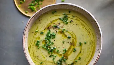 طرز تهیه سوپ کرفس با بافتی کرمی و دلنشین

