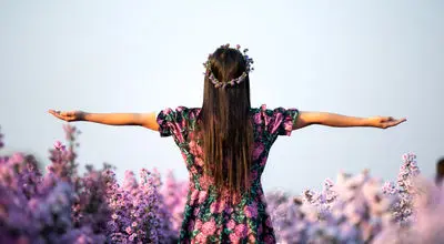  ۸ عادت روزانه عالی برای داشتن حالِ خوب
