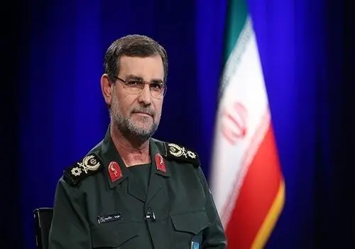 سردار تنگسیری: عبور هر شناوری از تنگه هرمز مستلزم هماهنگی کامل با حاکمیت دریایی ایران است