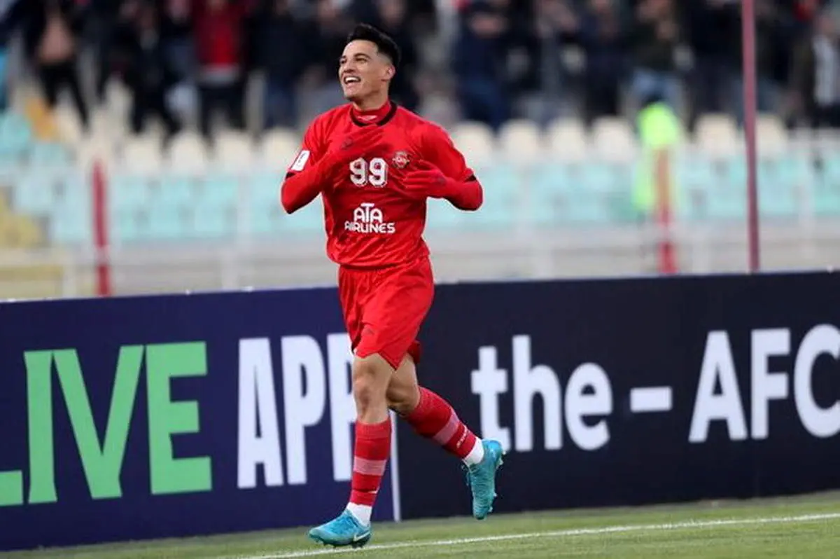 شلیک سه‌ امتیازی حسین‌زاده برای تراکتور؛ استقلالی‌ها در حسرت 