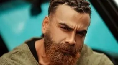 ویدئو غم‌انگیر از جشن تولد خانوادگی معین زد