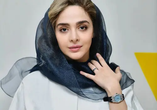 عکس جدید جذاب و عاشقانه المیرا دهقانی در کنار مادر و همسرش