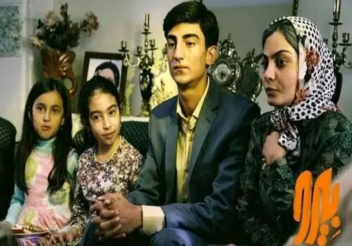 صحرا اسداللهی در روز تولدش خودش را در آغوش گرفت/عکس