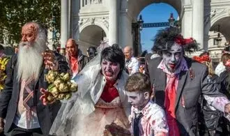 جشن زامبی‌ها در لندن وایرال شد + تصاویر