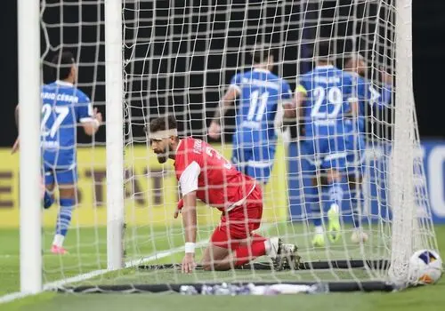 رقابت نزدیک پرسپولیس و الهلال؛ اینستاگرام صحنه نبرد سلاطین شد