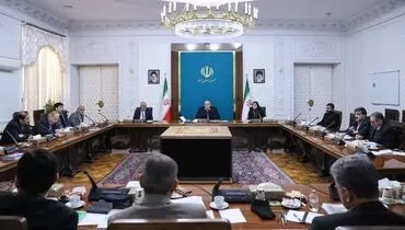 پزشکیان: برخورد با افرادی که از داخل سیستم در خروج سوخت از شبکه رسمی نقش دارند، باید در اولویت قرار گیرد