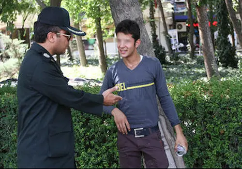 اثرات  حمله هوایی  دشمنان متجاوز به ساختمان پلیس مبارزه با مواد مخدر در تهران + عکس
