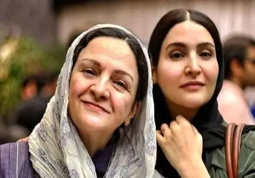 «گلاب آدینه و مهدی هاشمی» در حاشیه جشنواره فجر؛ سال 73