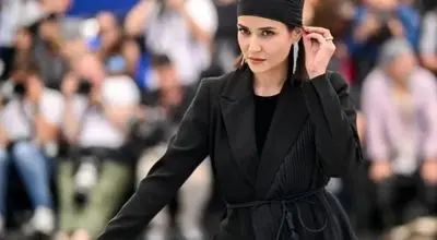 پریناز ایزدیار صداوسیما را تحریم کرد