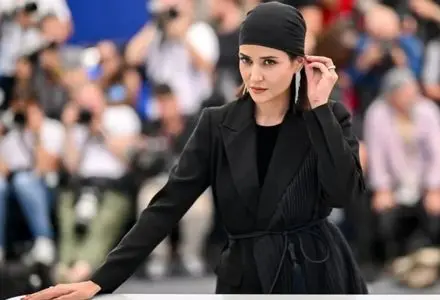 پریناز ایزدیار صداوسیما را تحریم کرد