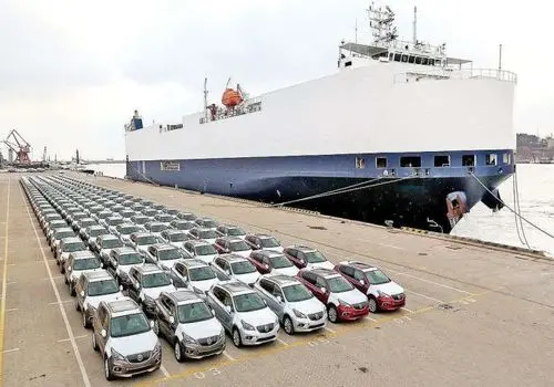 زلزله در بازار خودروهای وارداتی: قیمت نیسان سیلفی بنزینی اعلام شد