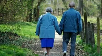 اعتماد عامل پنهان سلامت زوج‌ها موفق
