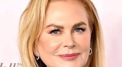 «نیکول کیدمن» در مراسم افتتاحیه یک فیلم در کالیفرنیا؛ سال 1378
