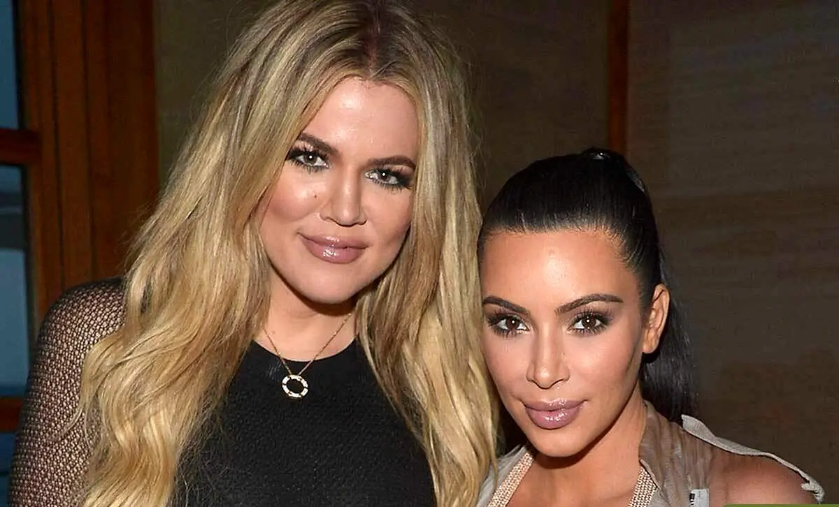 کیم کارداشیان و خواهرش با تیپی متفاوت در هالووین ظاهر شدند+عکس