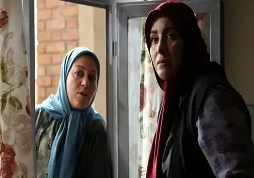 بازیگر «زیرخاکی» با یک استایل غیرمنتظره!