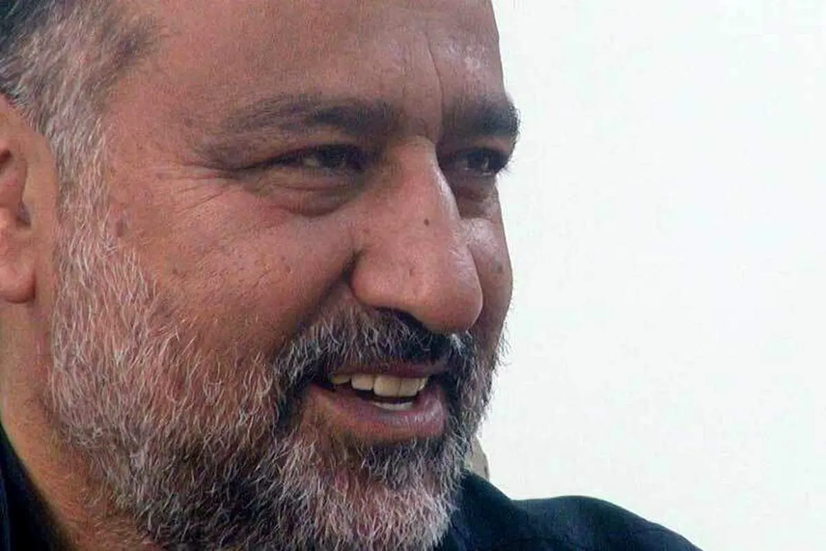 تصویری از شهید سید رضی موسوی در کنار سید حسن نصرالله