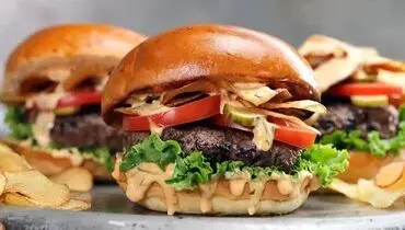 طرز تهیه چیزبرگر کلاسیک و آبدار، بهتر از رستوران