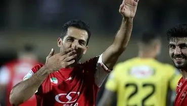 شماره ۱۹ پرسپولیس پس از ۸ سال خداحافظی می‌کند؟