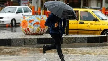 ورود سامانه بارشی از شمال غرب کشور/ احتمال رگبار و رعدوبرق از امروز