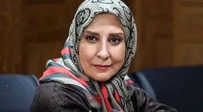 مرجانه گلچین عاقد مراسم آرام جعفری و بابک انصاری شد+ فیلم
