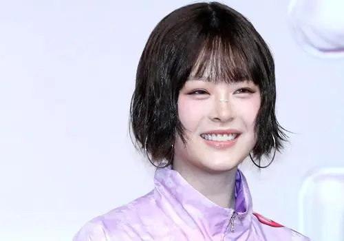 صنعت موسیقی در تب و تاب بازگشت کامل نیوجینز