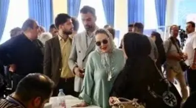 استایل مونوکروم بهاره رهنما در یک مراسم جلب توجه کرد/ویدیو 