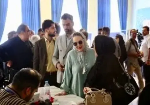 استایل مونوکروم بهاره رهنما در یک مراسم جلب توجه کرد/ویدیو 