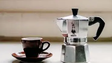 روش تمیز کردن موکا پات با آب و سرکه
