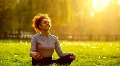 چرا ۱۵ دقیقه آفتاب گرفتن، از هر مکملی موثرتر است؟