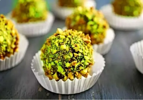 شیرینی زنبوری خوشمزه و متفاوت را با این روش درست کن