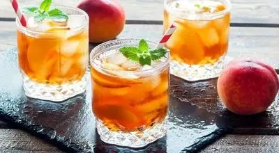 طرز تهیه نوشیدنی خنک هلو در سه سوت + فیلم / آموزش تهیه شربت هلو خانگی لذیذ