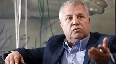 علی پروین دوباره در بیمارستان بستری شد