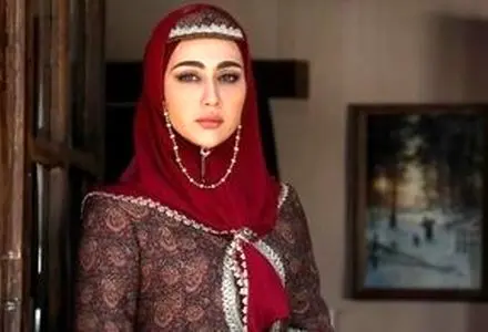 بازیگر گیلدخت با یک تیپ جذاب جلب‌توجه کرد