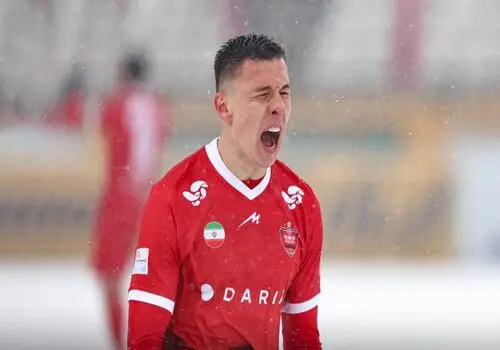 چراغ سبز اوسمار به ستاره جدید پرسپولیس