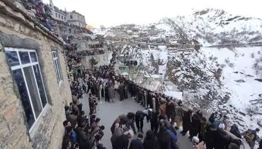 برگزاری مراسم پیرشالیار زیر بارش بی امان برف+ فیلم