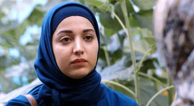 واکنش جالب روشنک گرامی به شنیدن خبر سرطانش+ فیلم