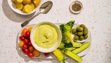 طرز تهیه شش سس سالم و مقوی برای سالاد‌